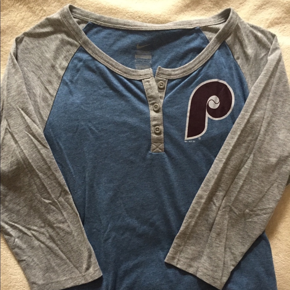 Nike ladies Phillies baseball tee